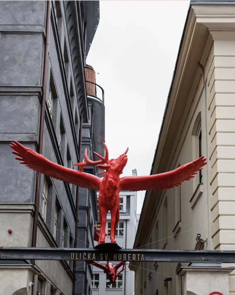 ČERVENÝ JELEN (RESTAURACE)