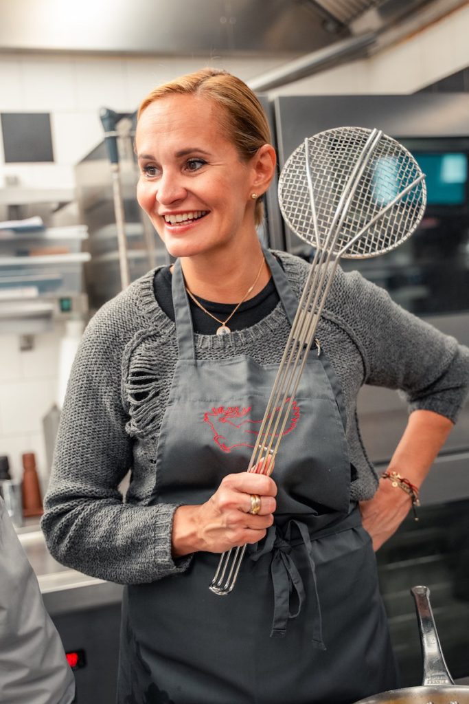 Dobrovaření s Monikou Absolonovou v restauraci Červený Jelen