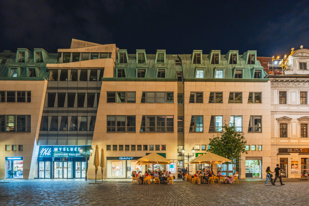 PODCAST: Restaurace Na Čepu v budově Nákupní galerie Myslbek